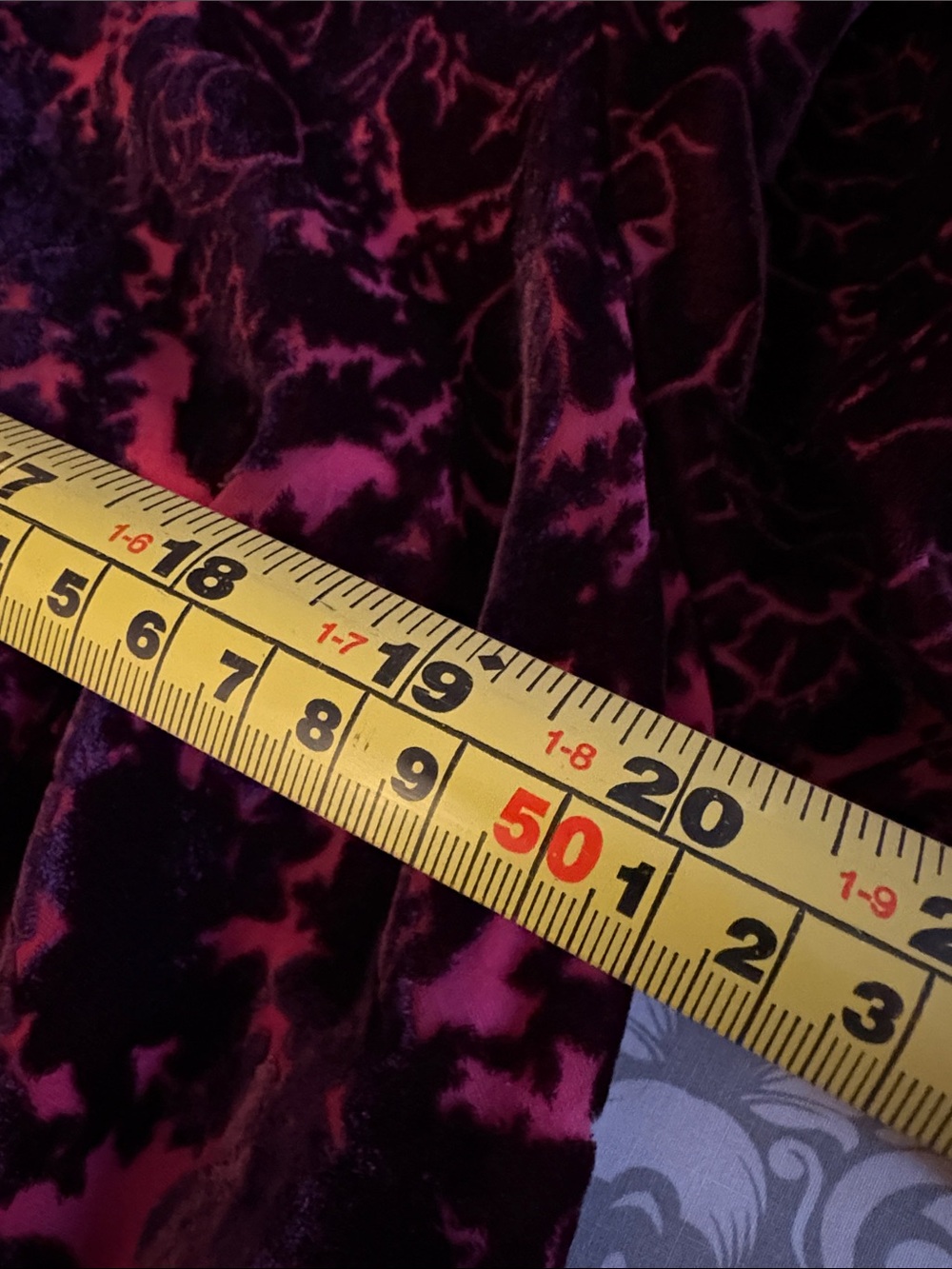 Anthropologie Velvet Burnout Mini Dress in Magenta and Black Damask - Picture 6 of 12